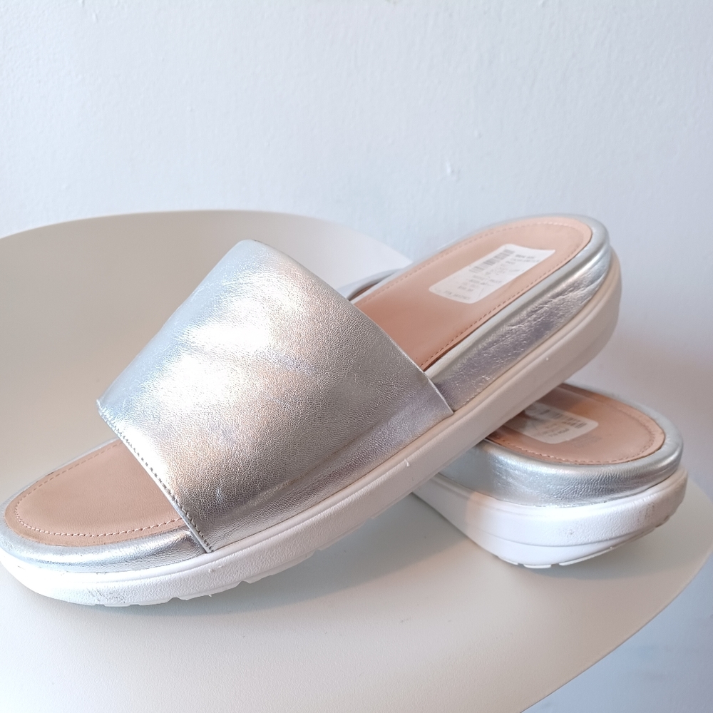 Fitflop Limited Edition Silver Slip on Sandals For Women Size 10